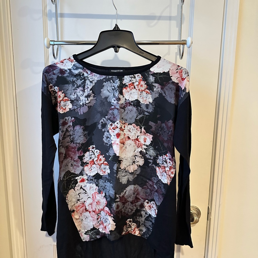 NWOT ASOS WAREHOUSE Floral Long Sleeve Light Sweater Top, Size 4, New w/o Tags